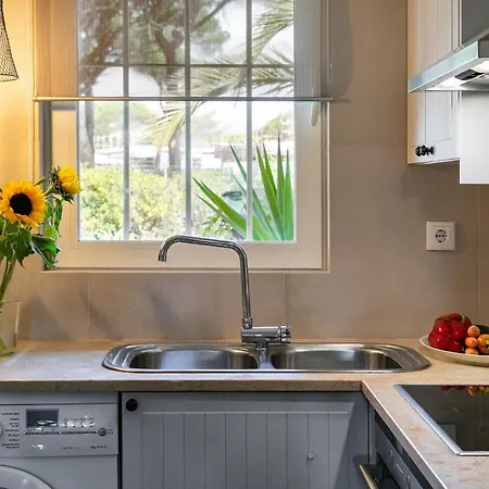 Charming Golf & Beach